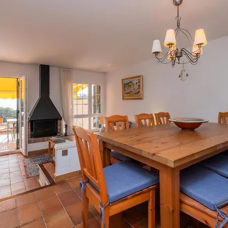 Ad-1 Calella De 8 Pax Casa de vacances *