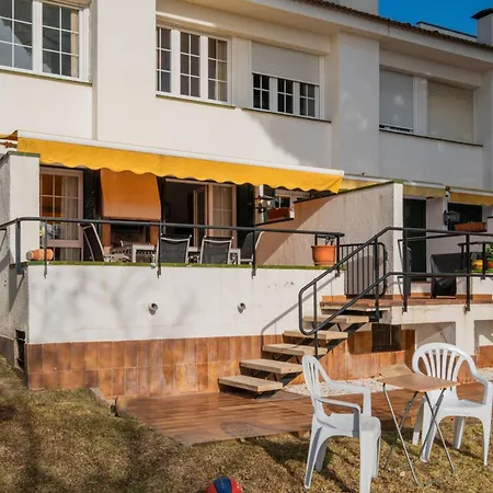 Ad-1 Calella De 8 Pax Casa de vacances